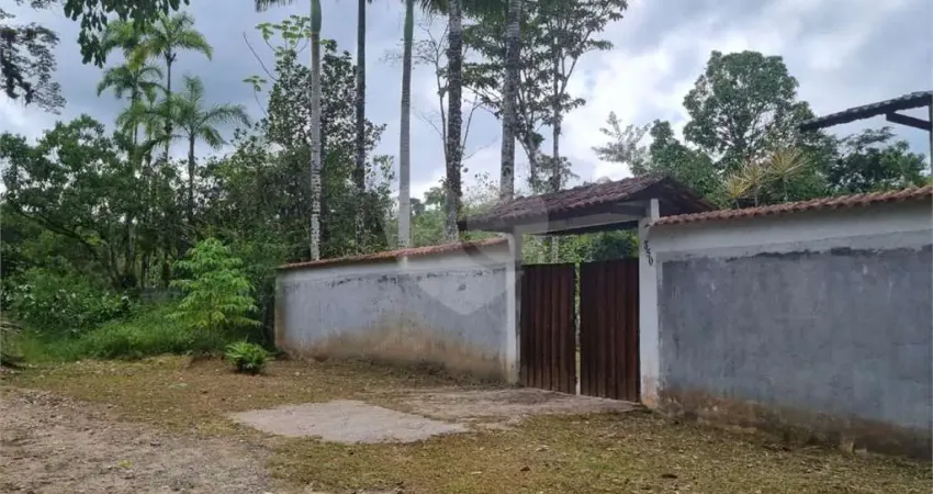 Chácara / sítio com 4 quartos à venda na Rua Wagner Bonfim, Jardim Aguapeú, Itanhaém