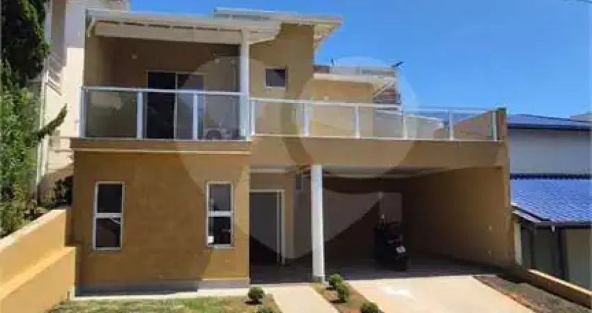 Casa à venda com 3 quartos, sendo 3 suítes, no condomínio residencial villa di treviso, vinhedo - sp