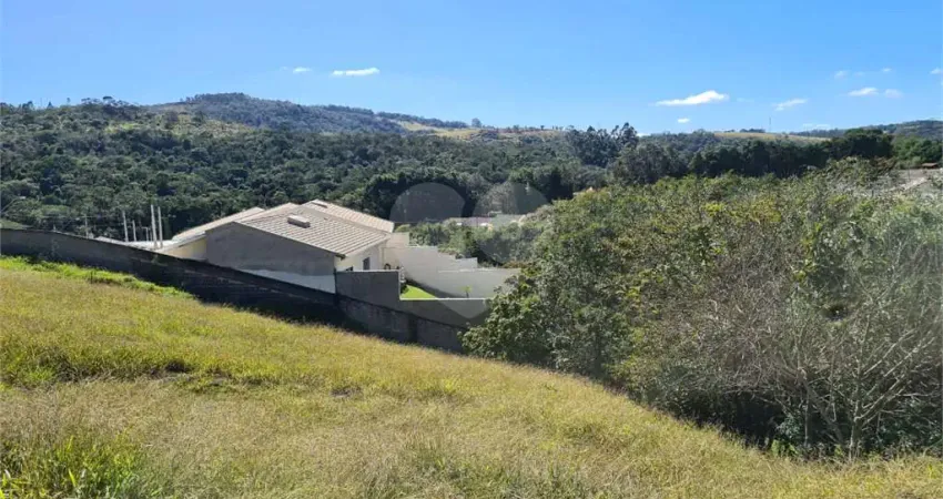Terreno à venda na Rodovia Edenor João Tasca, Condomínio Villa D Oro, Vinhedo