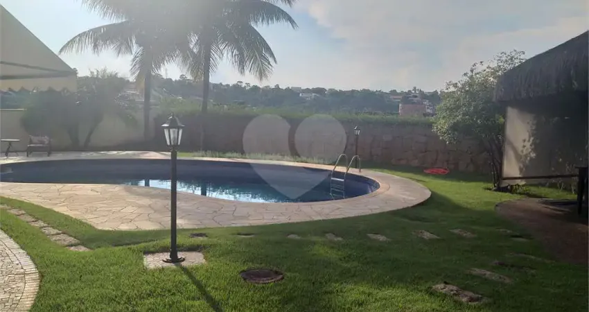 Casa à venda com 5 quartos, sendo 2 suítes, no condomínio vinhas da vista alegre - lado sede, vinhedo - sp