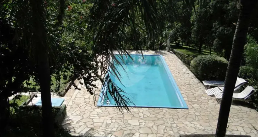 Chácara à venda com 2 quartos, sendo 1 suíte,  em condomínio recanto florido, vinhedo - sp