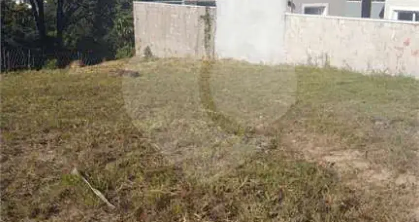 Terreno à venda com 1 quarto, sendo 1 suíte,  no condomínio bosque dos cambarás, valinhos - sp