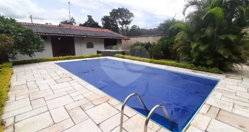 Casa à venda com 3 quartos, sendo 3 suítes, no condomínio são joaquim, vinhedo - sp