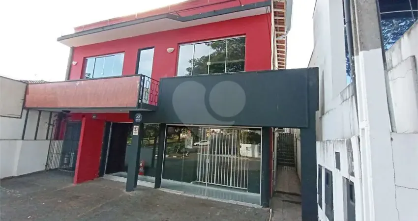 Casa à venda com 3 quartos, sendo 1 suíte,  no centro, valinhos - sp