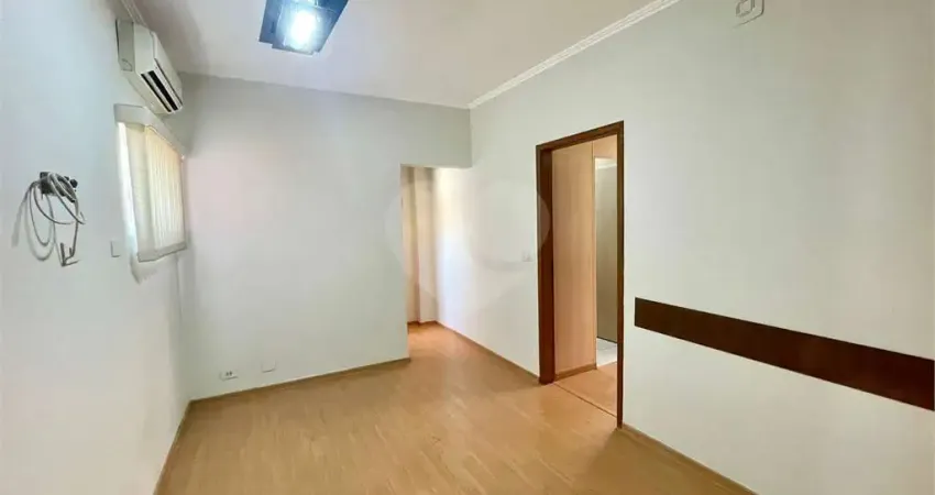 Sala comercial com 3 salas à venda na Avenida Pacaembu, Pacaembu, São Paulo