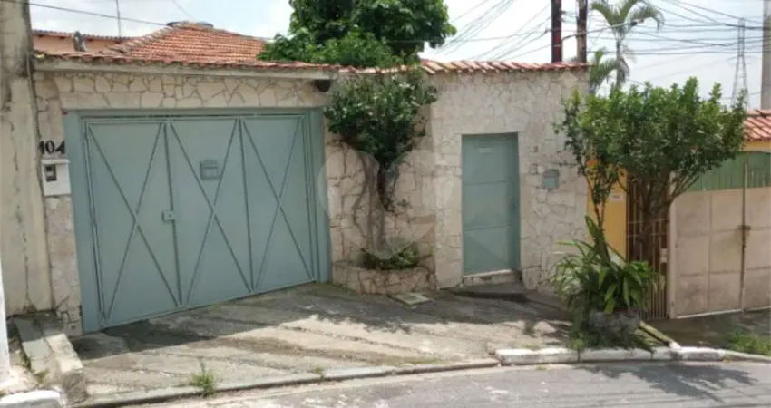 Casa à venda com 3 quartos, sendo 2 suítes, em Campo Limpo, São Paulo - SP