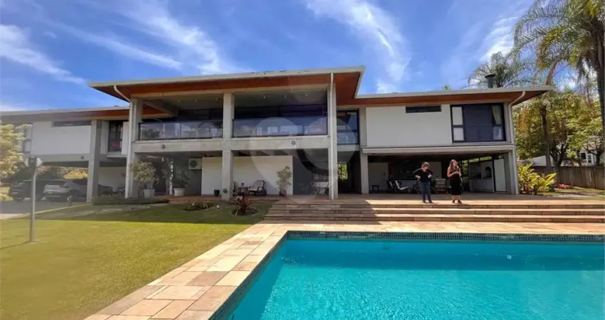 Casa à venda com 4 quartos, sendo 4 suítes, no condomínio residencial jardim paulista i, vinhedo - sp