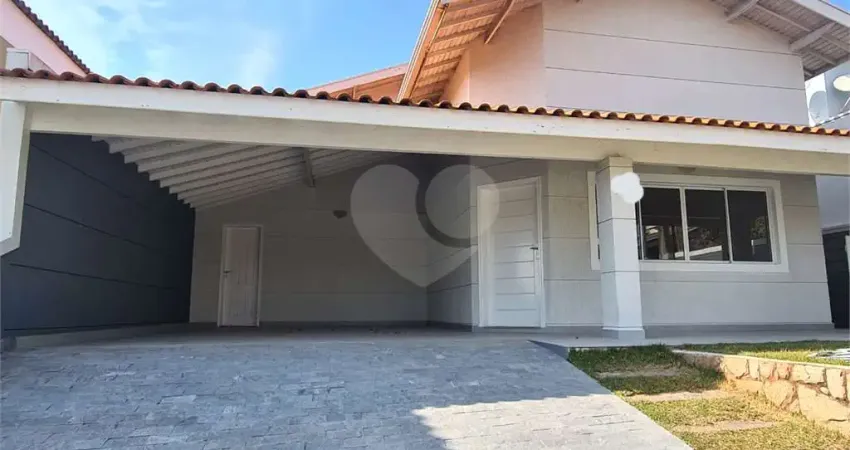 Casa  à venda ou para alugar com 3 quartos, sendo 2 suítes,  no condomínio terras de são francisco, vinhedo - sp