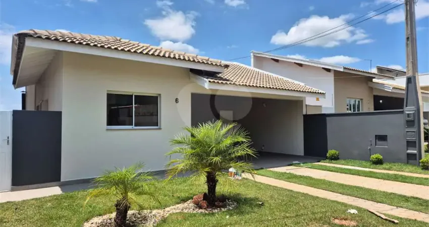 Casa à venda ou para alugar com 3 quartos, sendo 1 suíte, no condomínio colina dos coqueiros, valinhos - sp