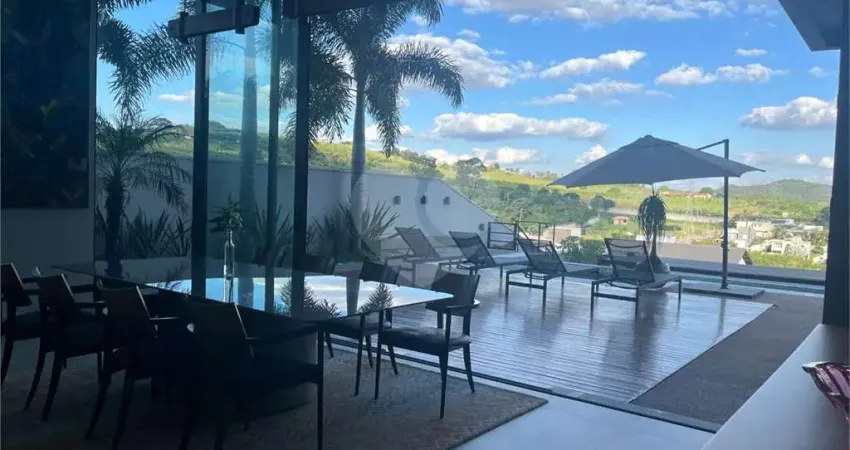 Casa  à venda com 4 quartos, sendo 4 suítes,  no condomínio residencial campo de toscana, vinhedo - sp