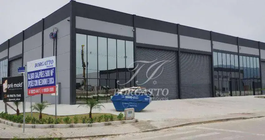 Galpão para alugar, 443 m² por R$ 10.480,00/mês - Praça - Tijucas/SC