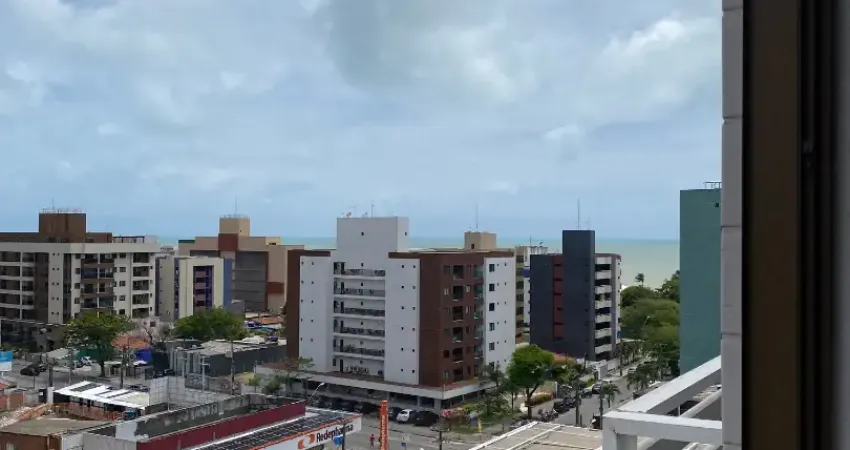 Apartamento no 8º andar em cabo branco, a 3 minutos da praia, nunca habitado