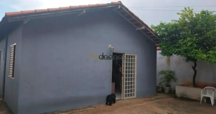 Casa à venda, 2 quartos, 4 vagas, Jardim Elza Amuí II - Uberaba/MG