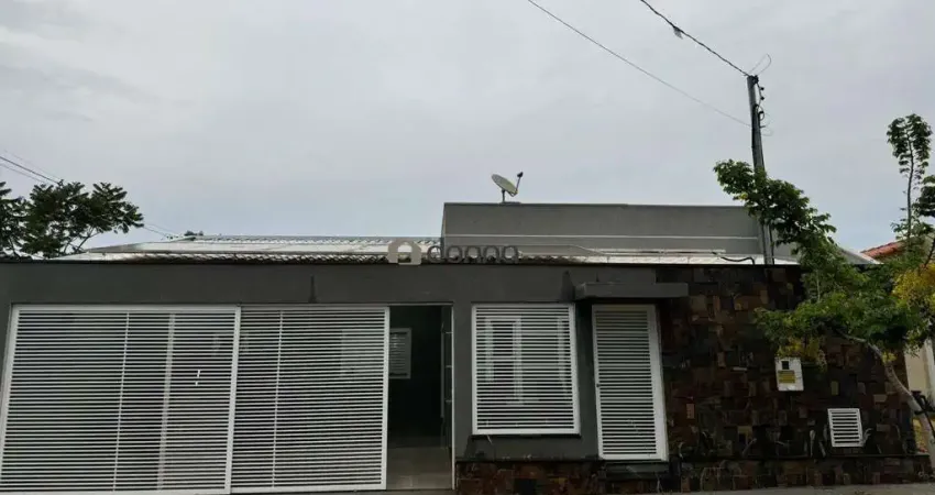 Casa com Piscina, Churrasqueira e Portaria 24h / Vila Arquelau