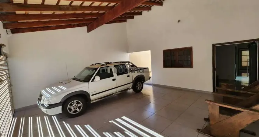 CASA COM 3 QUARTOS S/ 1 SUÍTE - QUINTA DA BOA ESPERANÇA