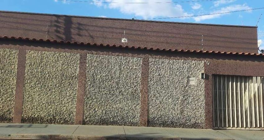 Casa com 3 dormitórios à venda, 164 m² por R$ 300.000,00 - Laranjeiras - Uberaba/MG