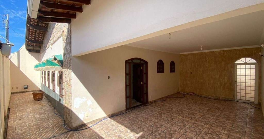 Casa com 4 dormitórios à venda, 244 m² por R$ 570.000,00 - Manhattan - Uberaba/MG