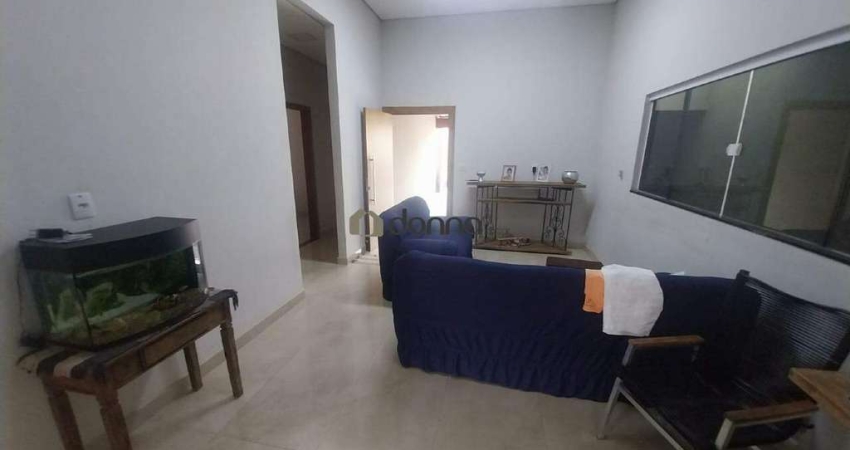 Casa à venda, 2 quartos, 1 suíte, 4 vagas, Centro - Uberaba/MG