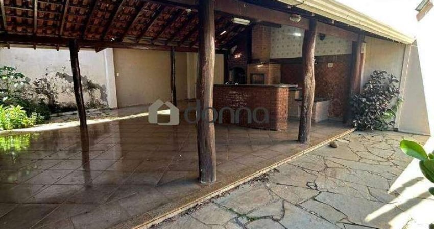 Casa à venda, 3 quartos, 2 suítes, 4 vagas, Jardim São Bento - Uberaba/MG