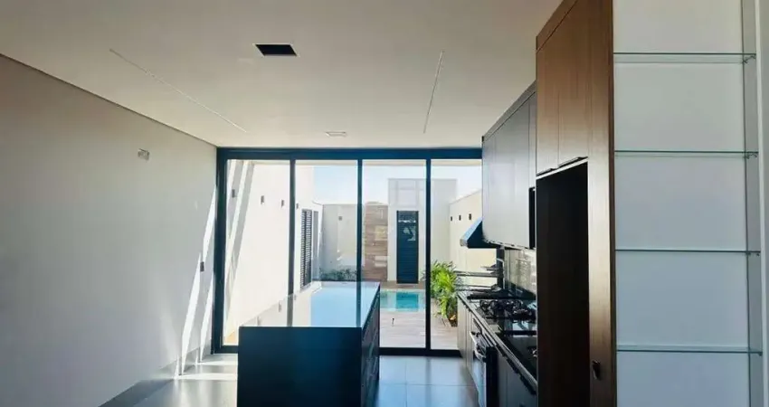 Casa à venda, 3 quartos, 3 suítes, 4 vagas, Beija-Flor II - Uberaba/MG