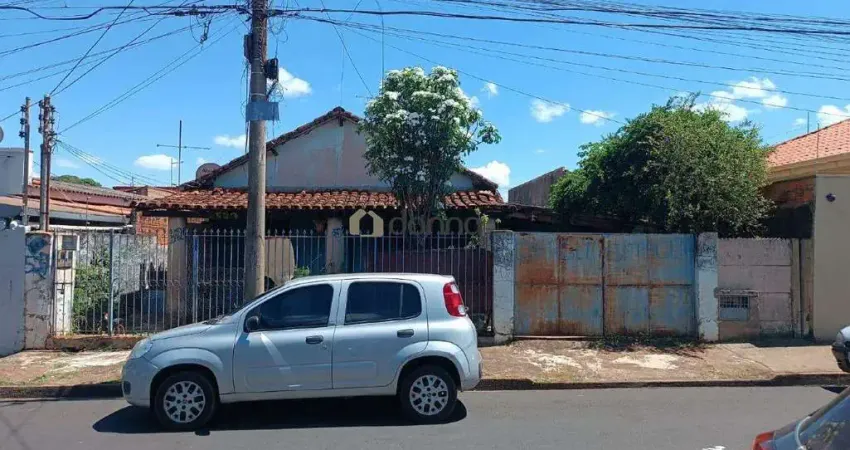 Casa à venda, 4 quartos, 2 vagas, Leblon - Uberaba/MG