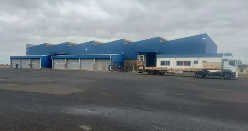 Galpão para aluguel, 15 vagas, loteamento jardim santa clara - uberaba/mg