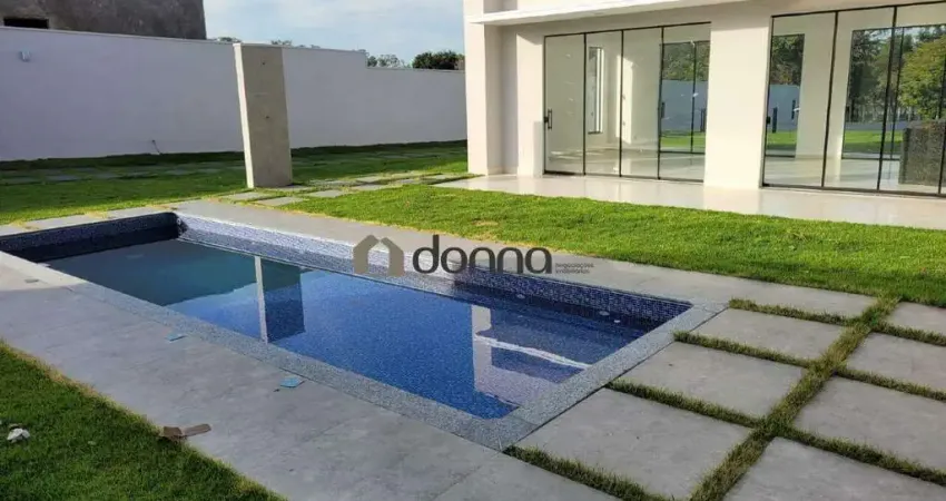 Rancho Residencial Pe na agua à Venda em Rifaina, SP – 5 suítes, piscina e amplo terreno