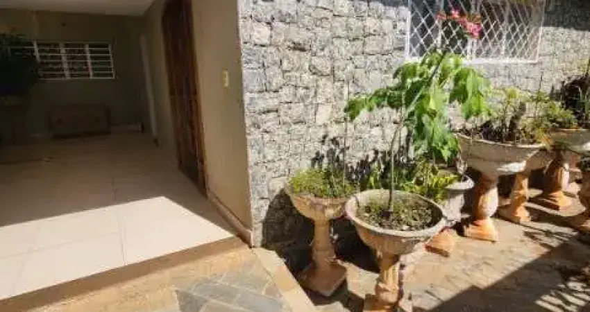 Oportunidade Imperdível: Casa à Venda com 3 Quartos e 163 m² no Parque Industrial, São José do Rio Preto-SP!