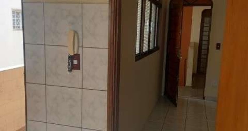 Apartamento para locação - 3 quartos, 1 banheiro, na Vila Maceno, São José do Rio Preto-SP!