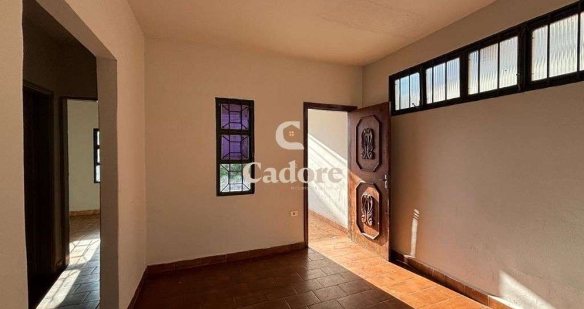 Casa à venda no Tibery com 3/4 e 01 suíte, edícula no fundo com 2/4 e 1 banheiro