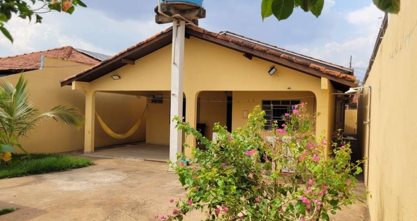 Casa com 3 quartos à venda na Rua Dois Mil E Oitocentos Jd Imperial, Jardim Imperial, Cuiabá