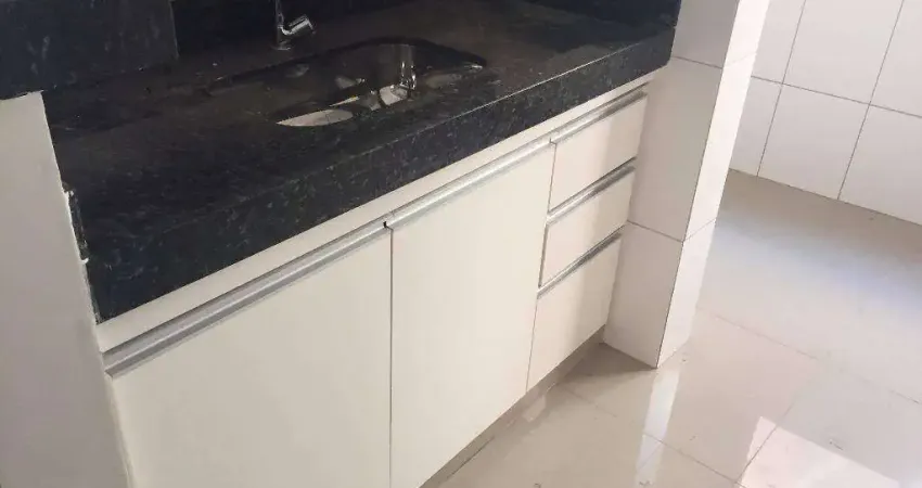 Apartamento com 2 dormitórios à venda, 71 m² por R$ 215.000,00 - Nossa Senhora da Abadia - Uberaba/MG