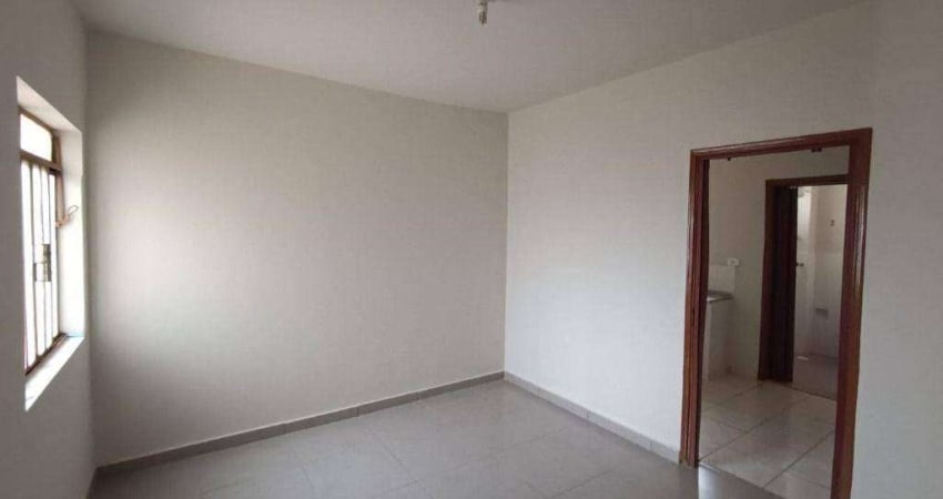 Apartamento com 1 dormitório para alugar, 48 m² por R$ 830,30/mês - Centro - Uberaba/MG