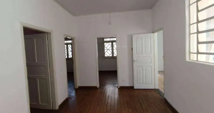 Casa com 3 dormitórios para alugar, 96 m² por R$ 1.500,30 - Mercês - Uberaba/MG