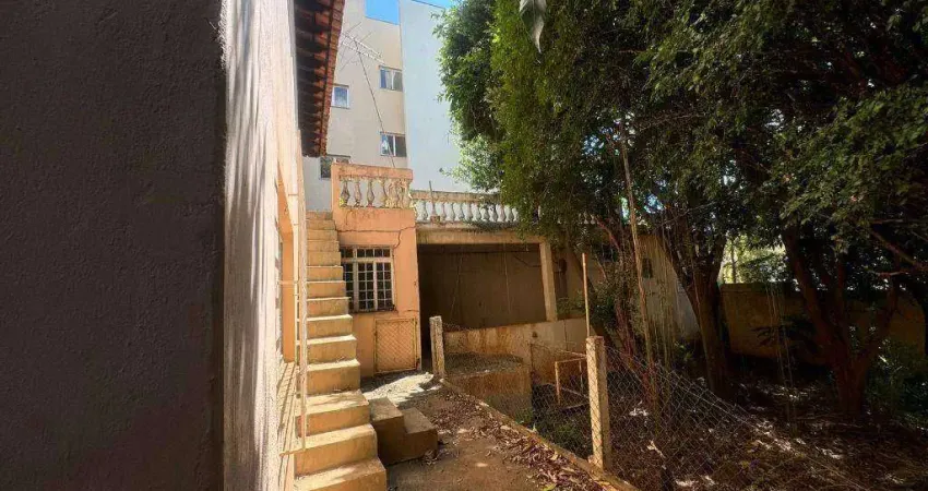 Casa com 3 quartos à venda no Olinda, Uberaba 