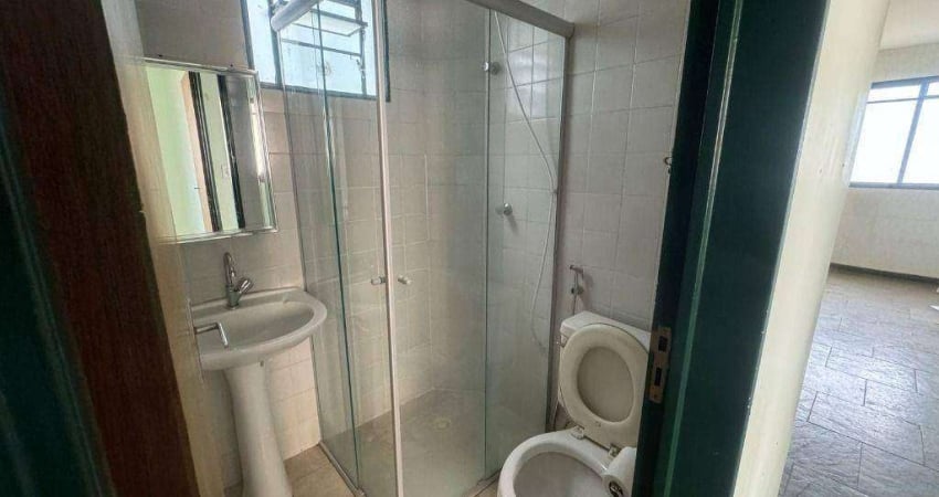 Apartamento com 3 quartos para alugar no Centro, Uberaba 