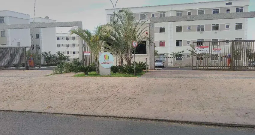 Apartamento com 2 dormitórios à venda, 10 m² por R$ 160.000,00 - Fabrício - Uberaba/MG
