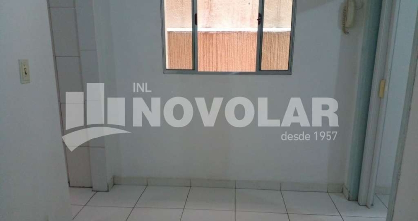 Casa com 1 quarto para alugar em Santana, São Paulo 