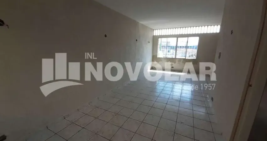 Sobrado à Venda na Vila Gustavo  com 230m² Construídos, 2 Vagas