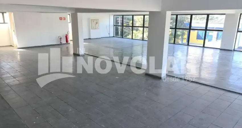 Prédio Comercial em Santo Amaro com 616 metros quadrados de área total e com 15 Vagas.
