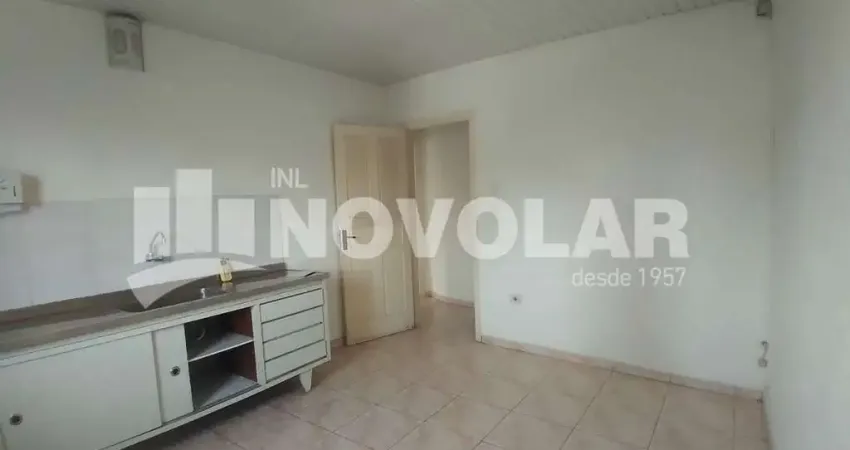Conjunto comercial na Casa Verde, com 90 m² de área construída