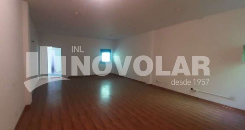 Conjunto Comercial em Santana: 140m² de Oportunidades para o Seu Negócio!