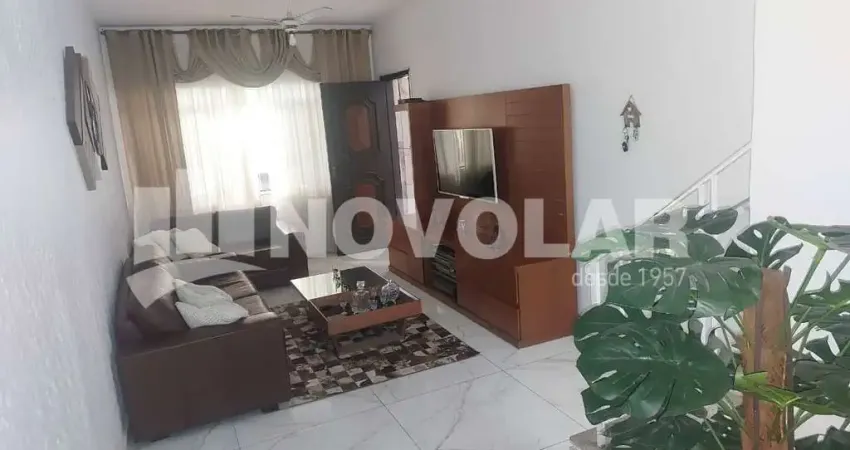 Sobrado com 4 dormitórios sendo uma suite e 3 vagas de garagem no Jardim Japão