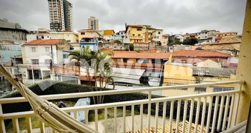 Sobrado de 3 quartos com suíte e hidromassagem em condomínio fechado - espaço amplo.