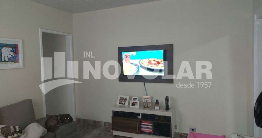 Ótima oportunidade!! Assobrada em Terreno na Vila Maria com 143m² de área total ! Possui 2 casas.