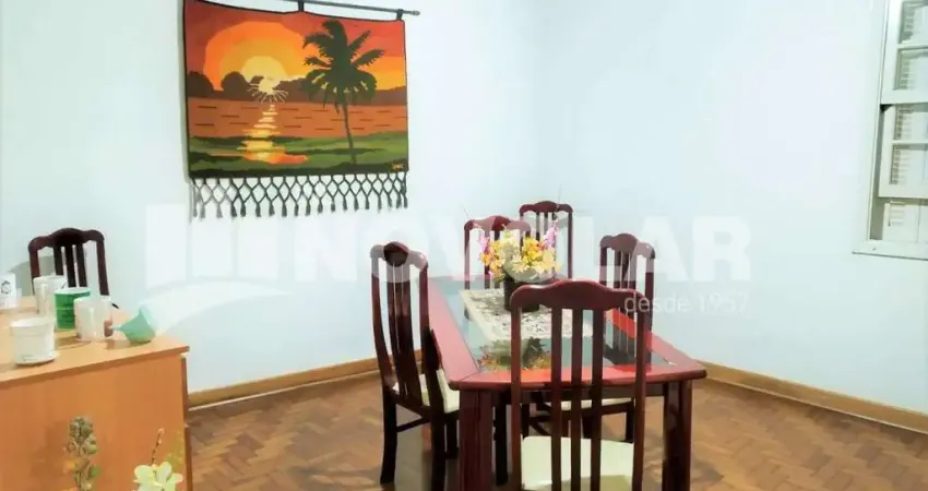 Apartamento térreo no catumbi: espaço e localização estratégica