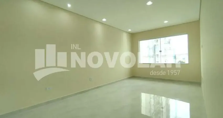Sobrados Novos no Bairro Parque Vitória, com 3 dormitórios (1 suíte) e 2 vagas