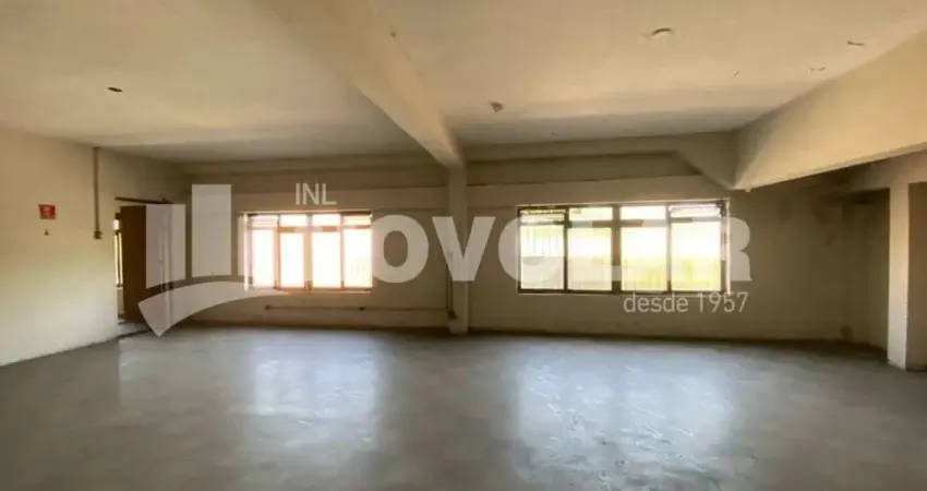Ótima oportunidade de locação! Galpão no Parque Novo Mundo, com 869m² de  área construída
