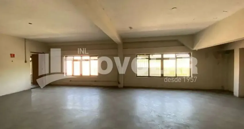 Ótima oportunidade de locação! Galpão no Parque Novo Mundo, com 869m² de  área construída, trifásico