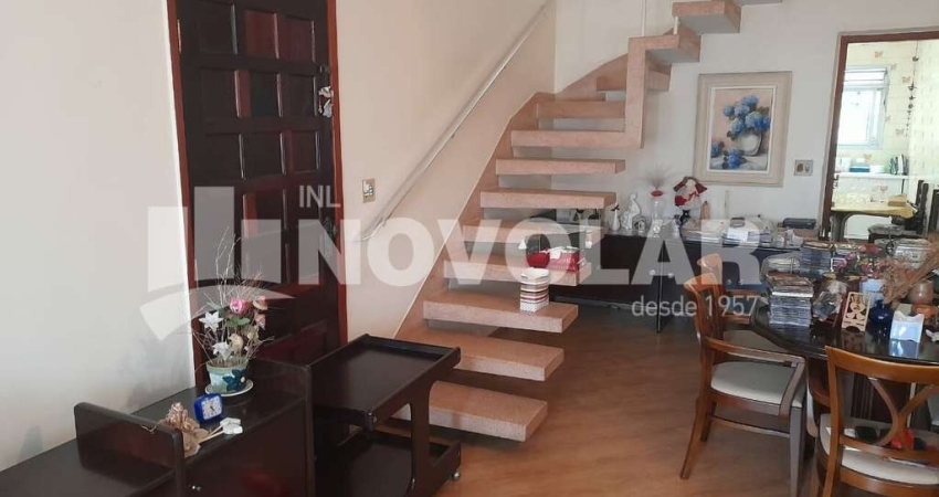 Sobrado com 113 metros quadrados de área útil, Vila Maria